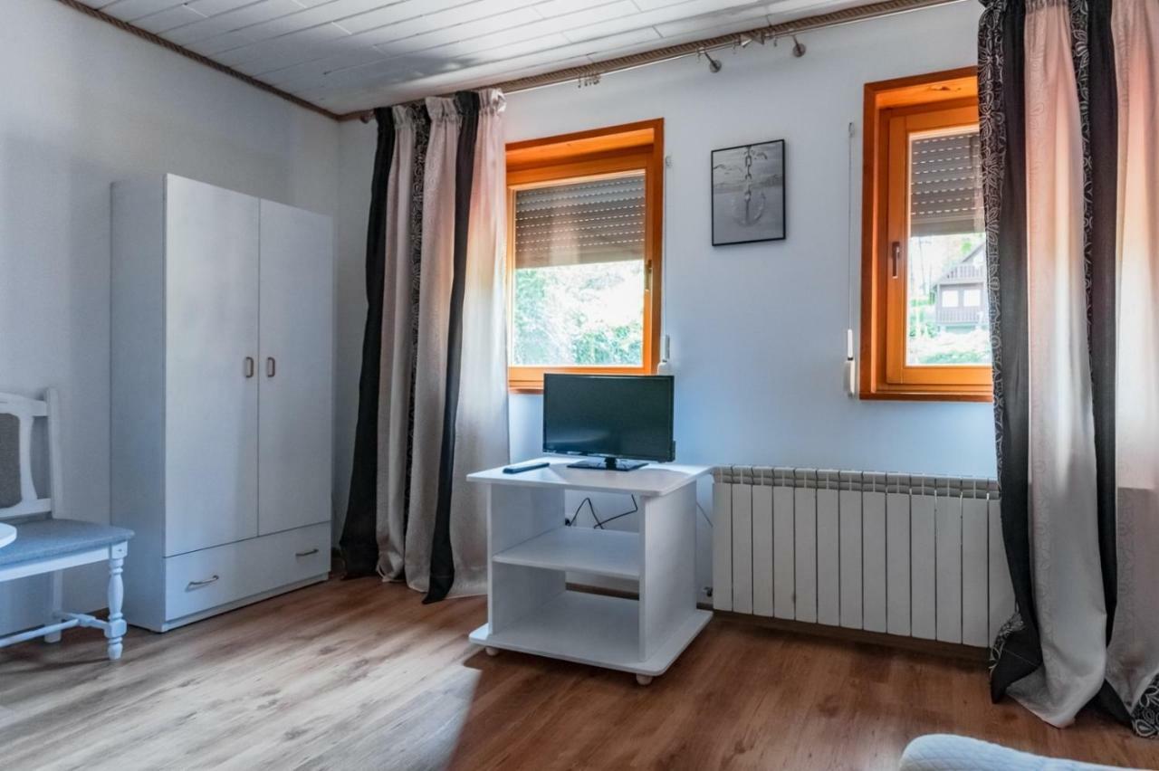Cicha Zatoka Lägenhet Mikołajki Exteriör bild